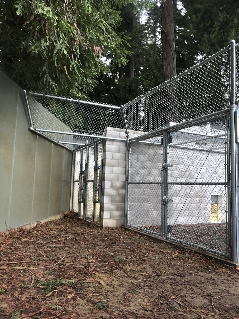 Commercial fence project along the 101 corridor in Fortuna