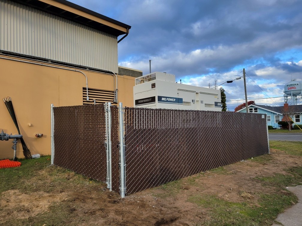 Slat Master privacy chain link panel detail
