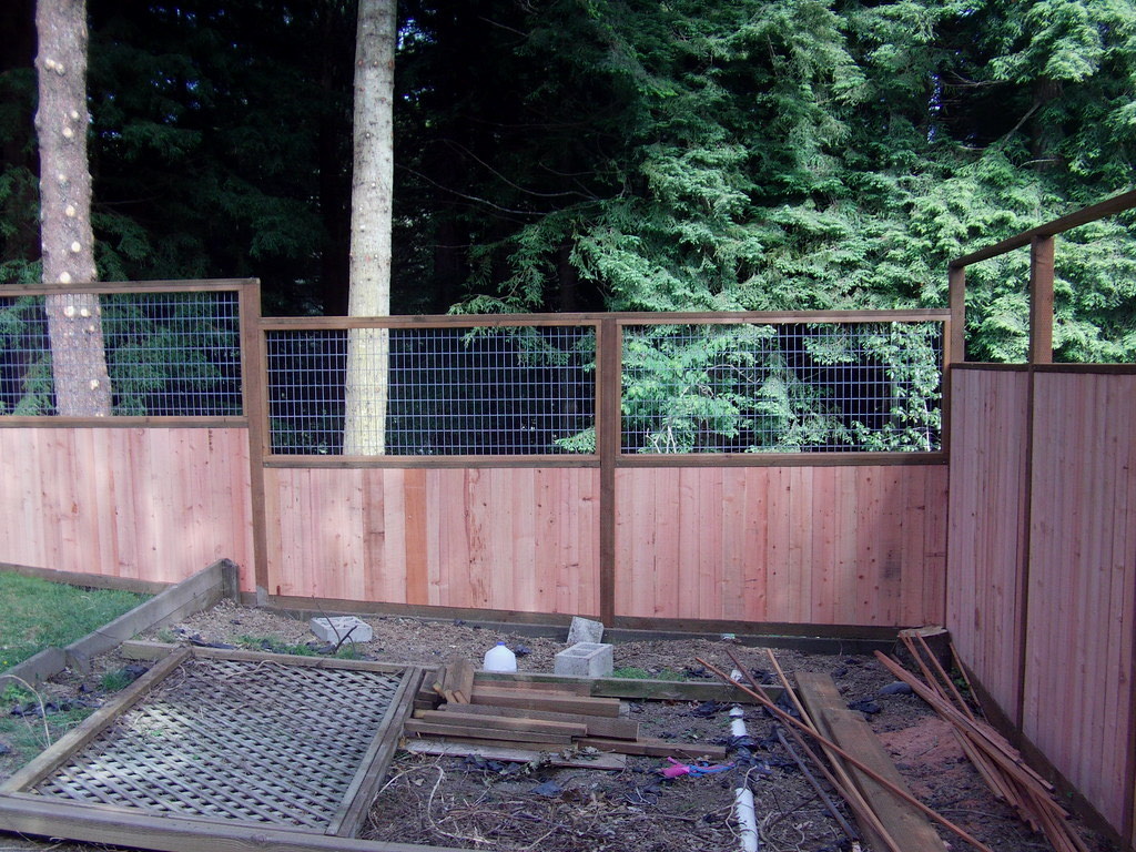 Full-privacy cedar fence on a residential backyard in Humboldt County