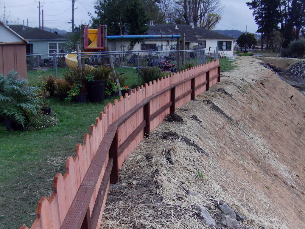 Redwood shadowbox fence on a Fortuna residential property