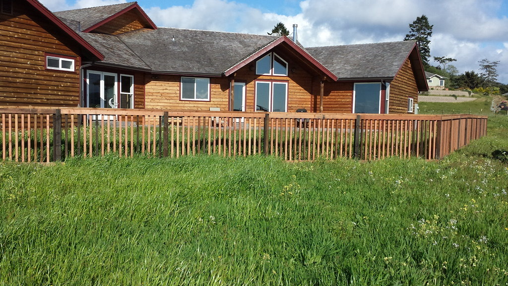 Residential property fencing by Humboldt Fence Company